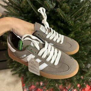 NWT Women's Adidas Handball Spezial Shoes Brown White